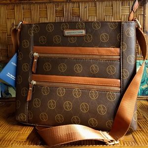 Adrienne Vittadini crossbody bag